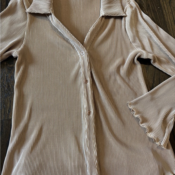 Tan/gold Ribbed Lounge Set - Picture 3 of 5